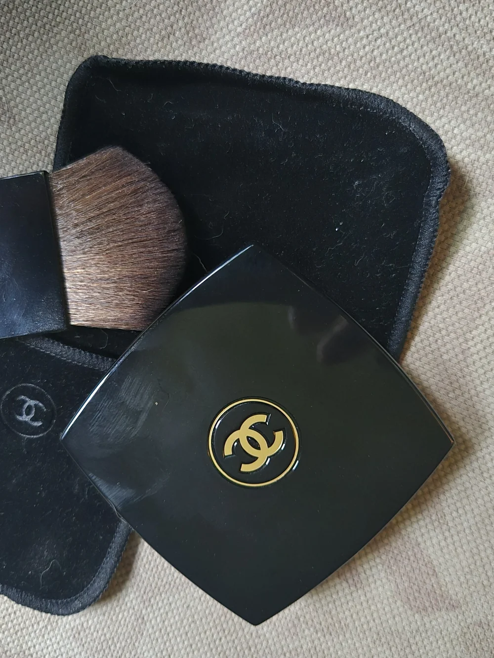 CHANEL Dual-Texture Blush Compact in Rose Gold & Pearl